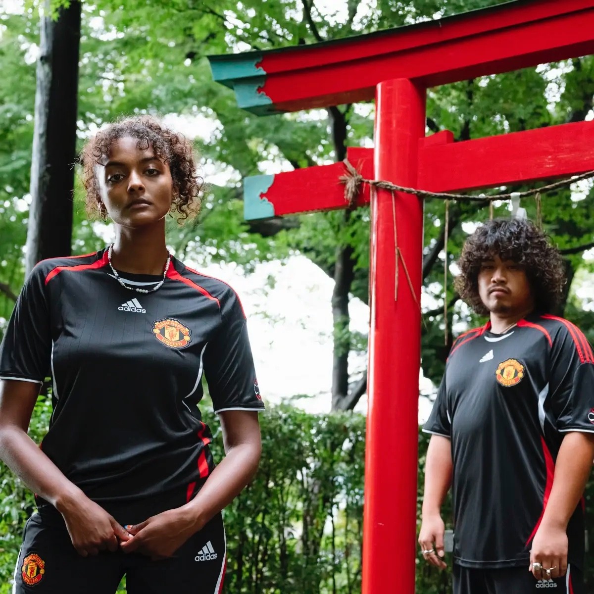 Manchester United 2021 Teamgeist Football Shirt Jersey Trikot
