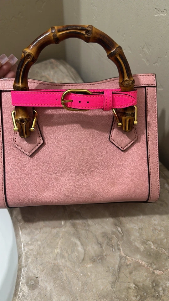 Bolso Gucci Diana Cartera/Asa Superior Mini Cuero Rosa Foto 3 de 4