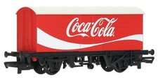 R6934 Hornby OO Gauge LWB Box Van in Coca Cola Livery (Pre-Owned)