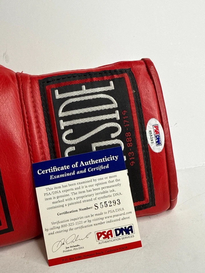 Roberto Duran Signed Ringside LH Boxing Glove PSA S55293 - Image 2 of 4