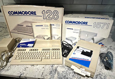 COMMODORE 128 Vintage 1985 Computer IOB w/ Ma...