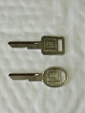 Original GM Logo Key Blank Set, C & D Keyways, OEM