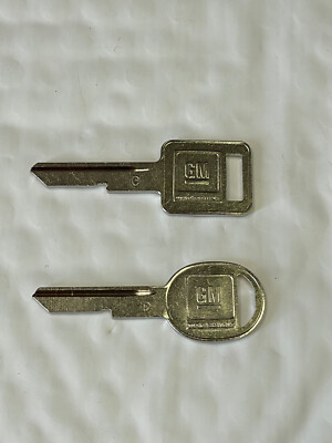 Original GM Logo Key Blank Set, C & D Keyways, OEM
