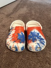 Crocs Women  s Blue Red White Patriotic Tie Dye Size