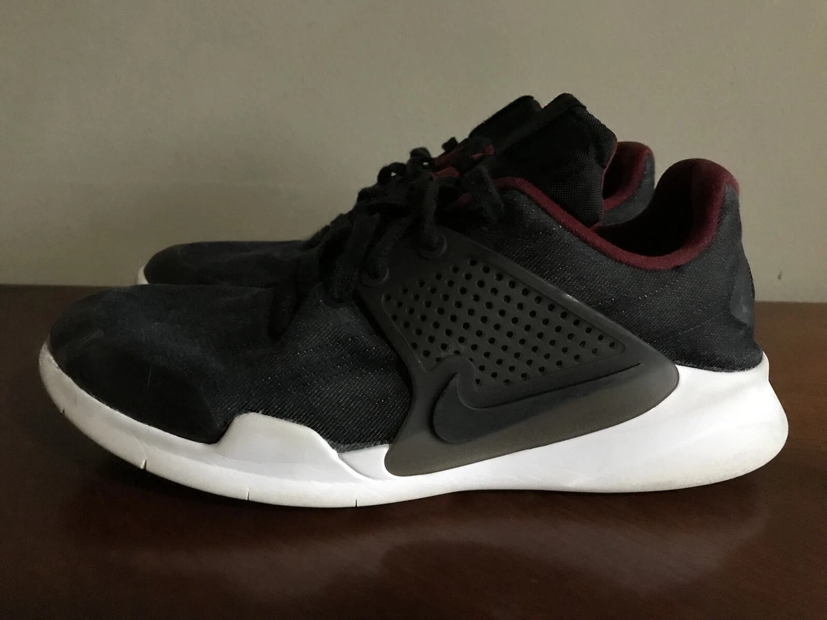 Nike arrowz deals 39