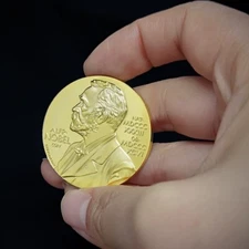 Gold Plated Nobel Peace Prize Metal Quality Commemorative Coin Collection 40mm