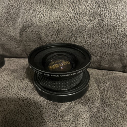 Raynox Wide Angle Conversion Lens 0.7x. F - Picture 5 of 7