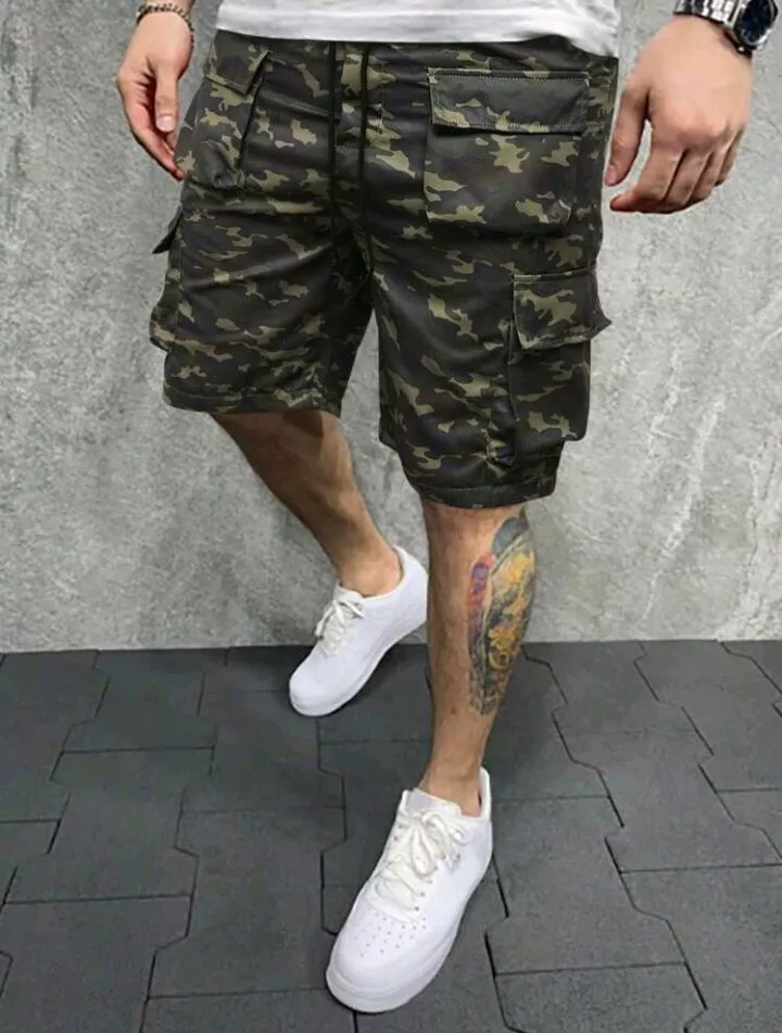 Pantalones cortos tipo cargo de cintura con cord n para hombre. M