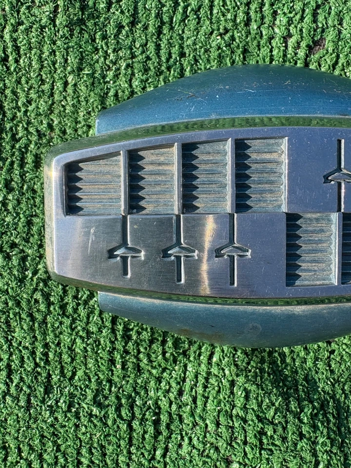 1959 1960 Chevrolet Biscayne horn button 59 60 Brookwood wagon - Изображение 2 из 4