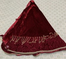 Stratford Home Burgandy Velveteen Christmas Tree Skirt Gold Beads 52" Round
