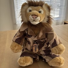 BUILD A BEAR. Military Bear w/Camouflage Uniform.  Roar  Sound in Left Paw.