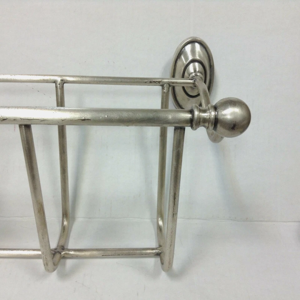 Porta revistas Pottery Barn baño Bennett envejecido vintage peltre Foto 4 de 4