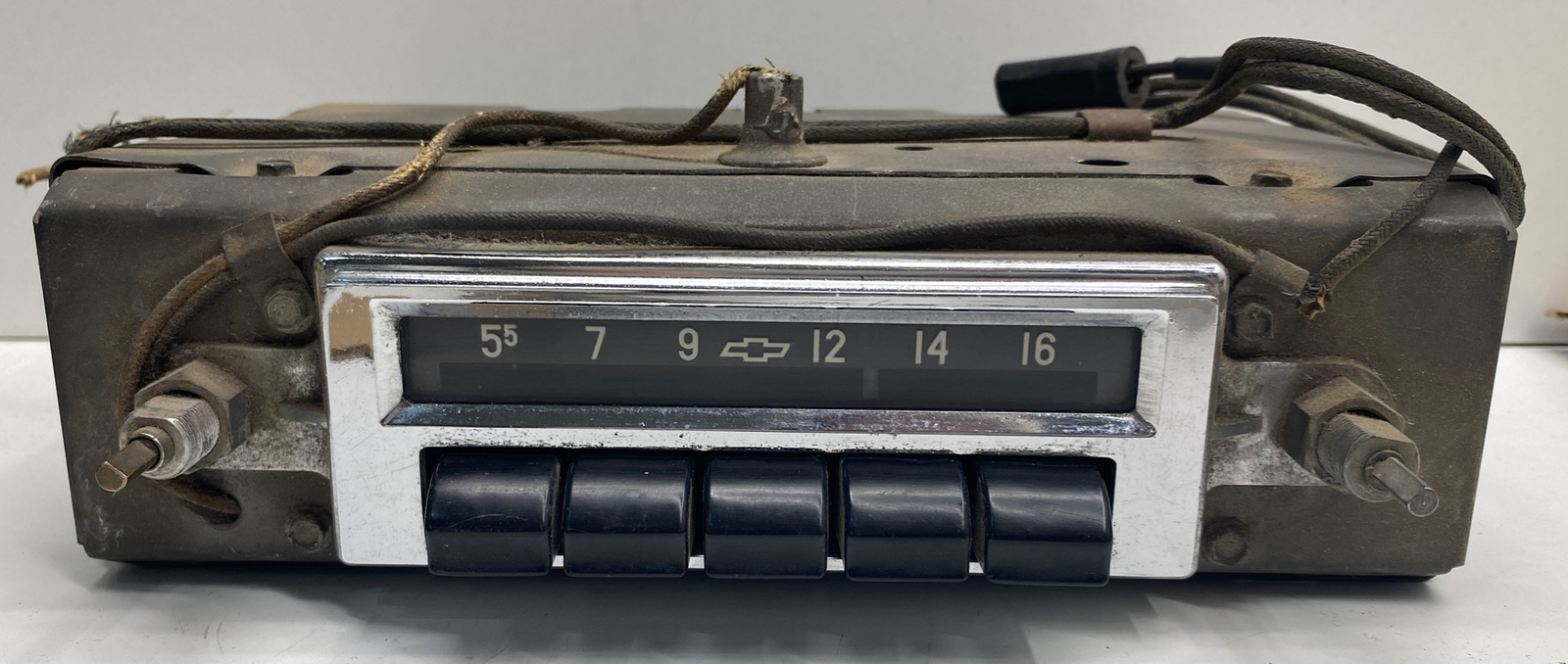 Original 1955 Chevrolet Passenger Car Push Button AM Radio Chevy | eBay