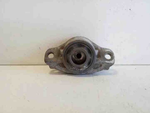 VW GOLF I Cabriolet 155 Stoßdämpferhalter hinten rechts Benzin 51kw 26235870