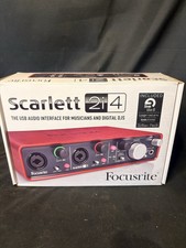 Focusrite Scarlett 2i4 Digital Recording Inte...
