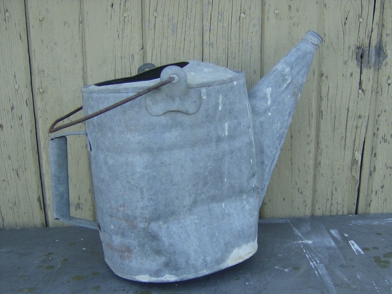 Vintage Galvanized Metal Watering Can Primitive Farmhouse Garden Decor 9.5"