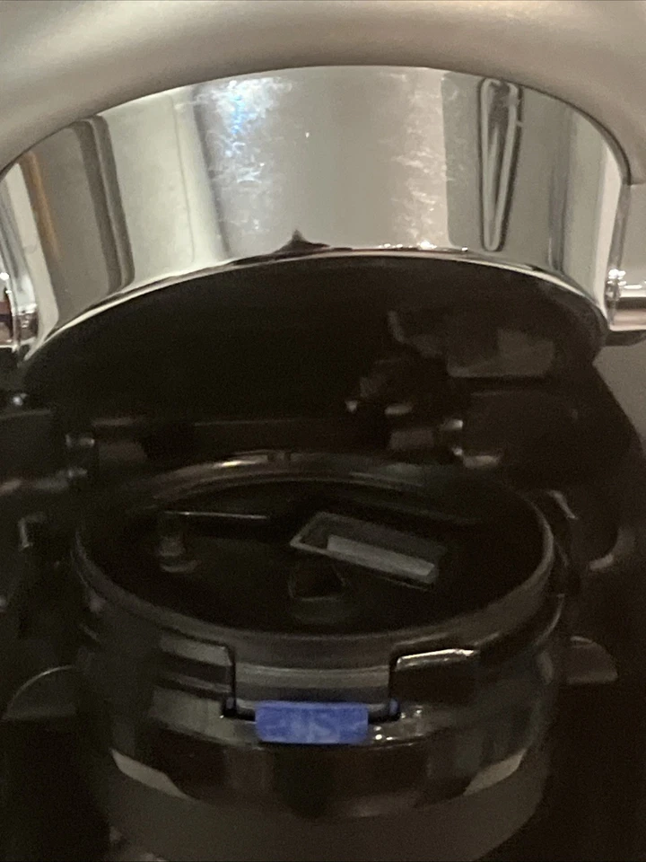 Bosch Tassimo T45 Single Serve Coffee Maker Machine TAS4511UC/01 Tested Working - Image 3 of 4