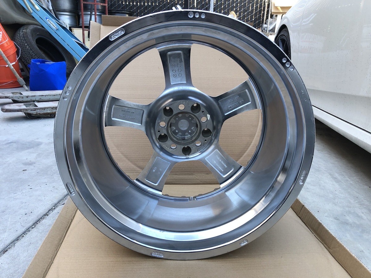 Lorinser RS5 19インチホイール Performance Products® 221570 Mercedes® Lorinser® RS5 Wheel, 19