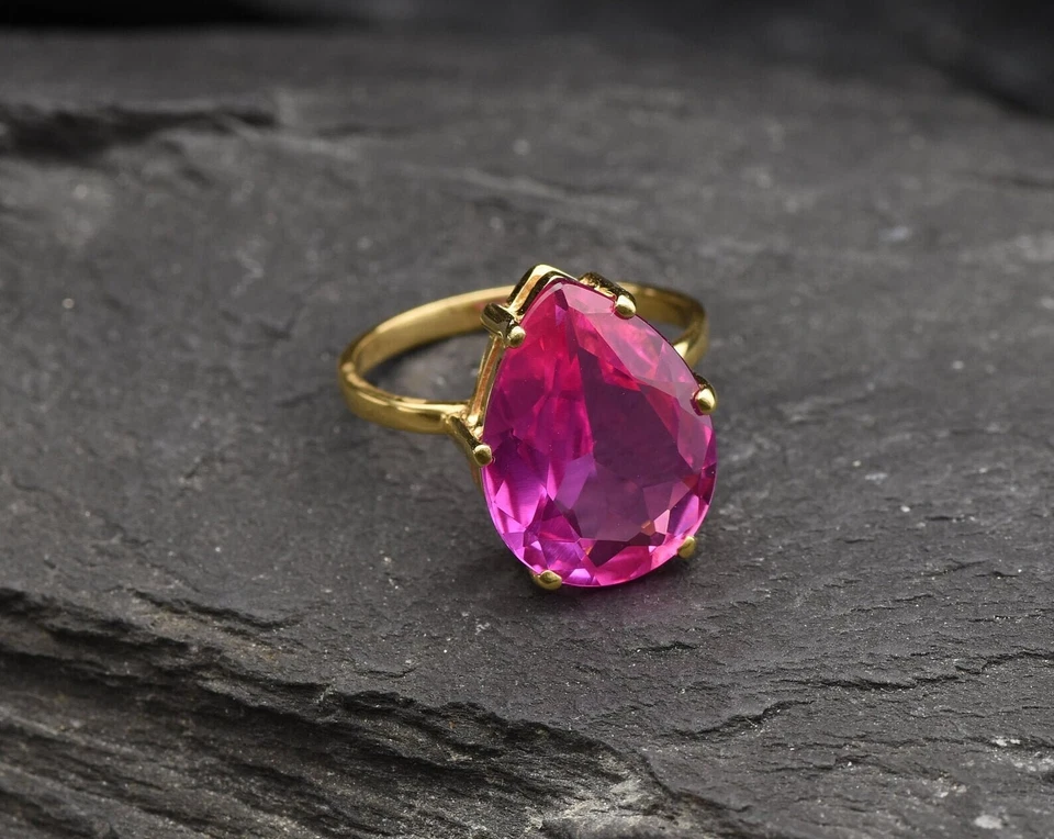 7.50 Ct Pear Natural Alexandrite & Diamond Wedding Ring 14K Yellow Gold Size 8 - Image 3 of 4