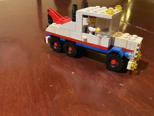 LEGO Town: Super Tow Truck (1572)