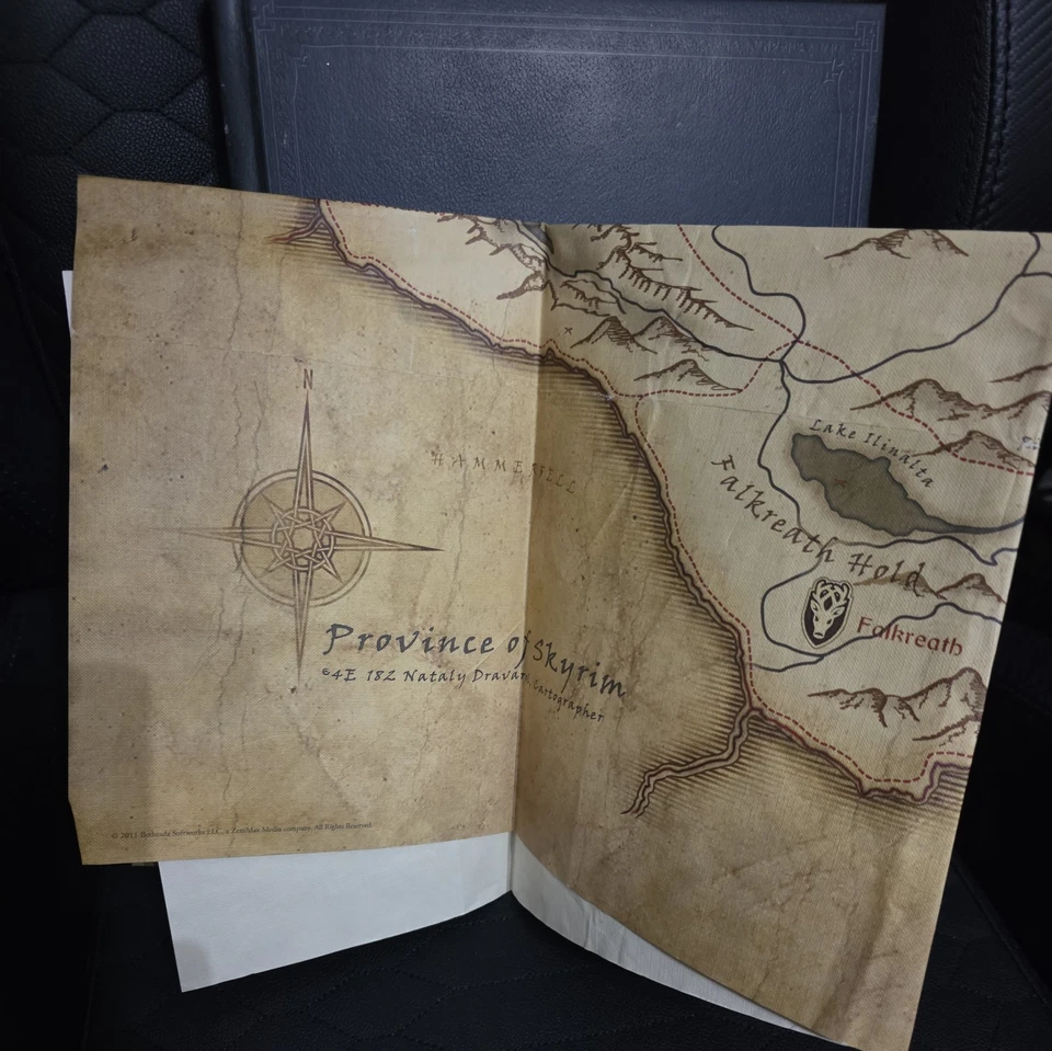 The Elder Scrolls V: Skyrim Collector’s Edition Hardcover Artbook 2011 Original - Bild 4 von 4