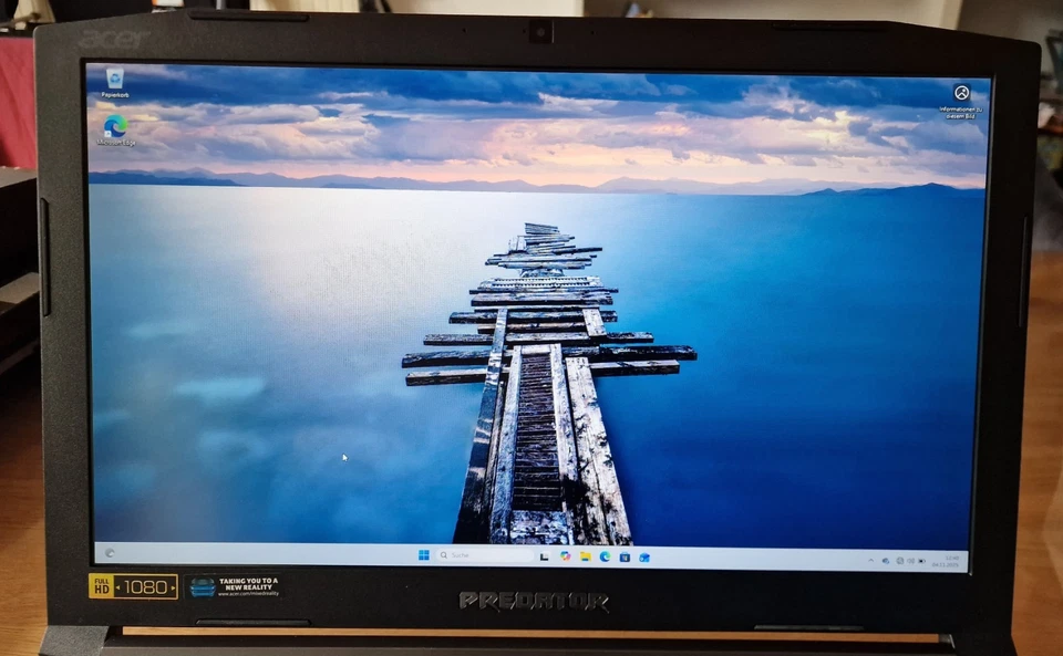 Acer Predator Helios 300 PH317-52-720Y Gaming Laptop 17 Zoll - top Zustand - Bild 3 von 4