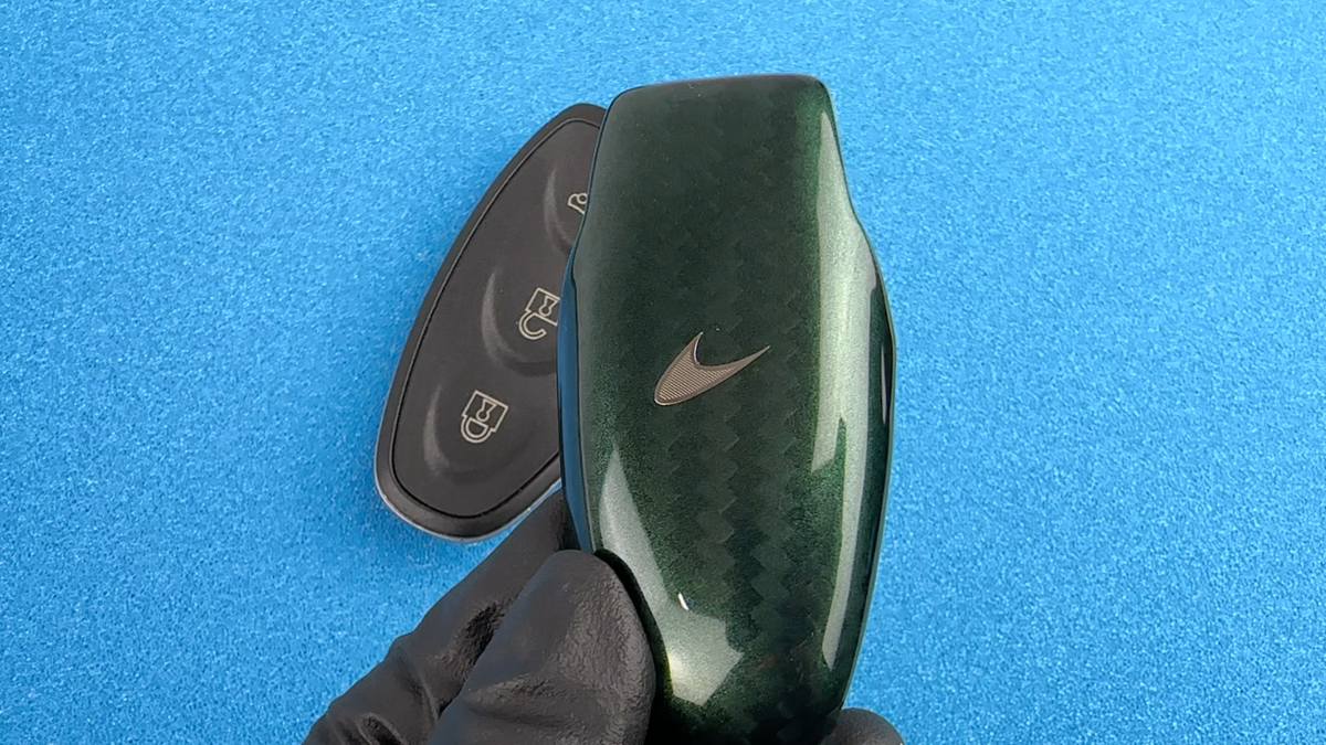 MCLAREN MP4 650S 675LT P1 CARBON FIBER Replaceable KEY COVER