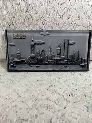 ORIENTAL PEARL TOWER 3-D DISPLAY APROX 9 x4 