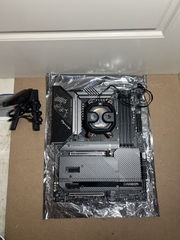 MSI MPG X570S Carbon Max WiFi Socket AM4 Motherboard, DDR4, ATX