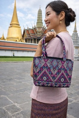Bag Red Burgundy Small Coin Purse Thailand Elegant Bangkok Pocket Book NEW #11
