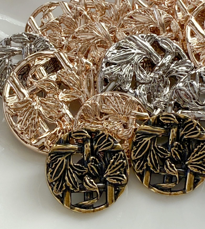 10PC Silver Leave Vines Metal Buttons with Shank 25mm - Image 4 of 4