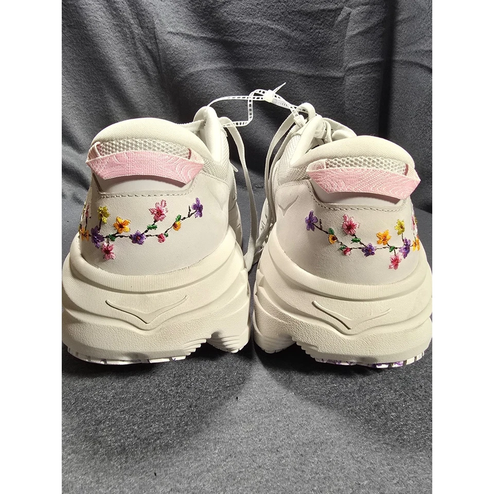 Tenis para mujer Hoka Bondi L BP grises bordados florales para caminar nuevos sin caja Foto 3 de 4