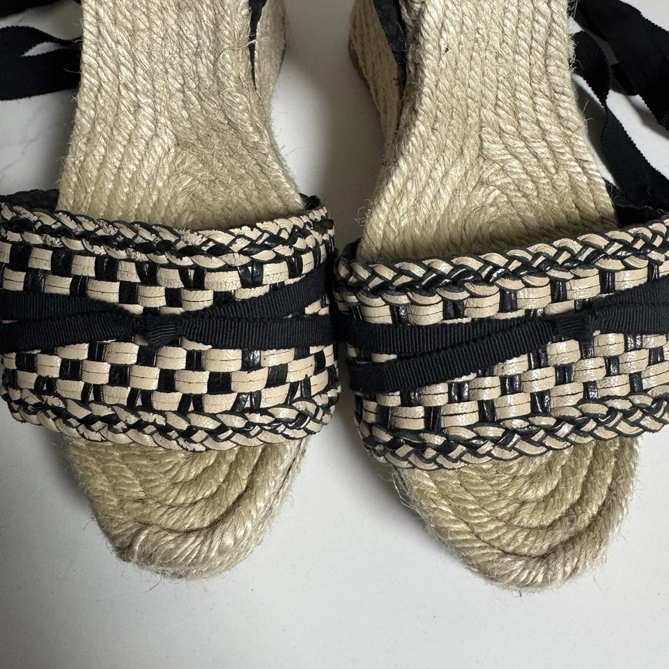 Kate Spade Espadrille Wedges Heel Sandal Women's 9 Black Tan Woven Ankle Ribbon - Image 4 of 4