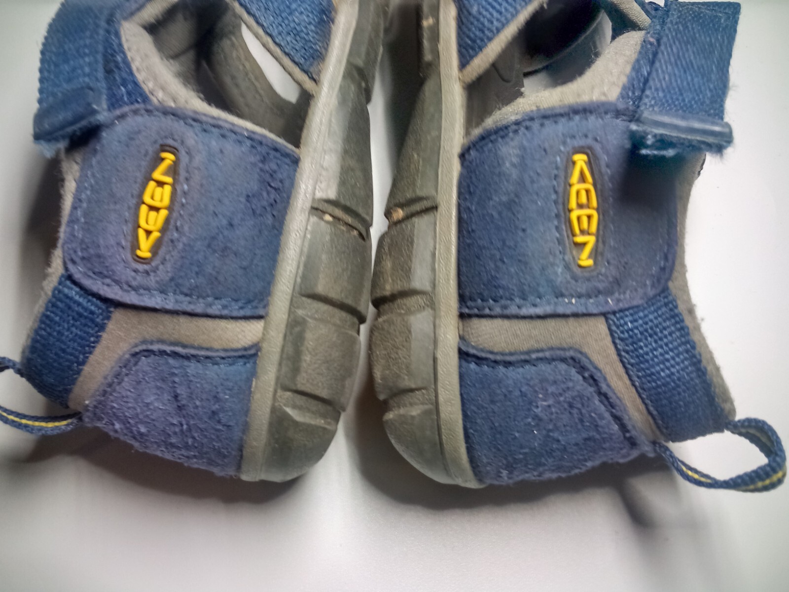 KEEN Scarpe sandali da trekking lavabili a punta chiusa blu giallo donna taglia 5
