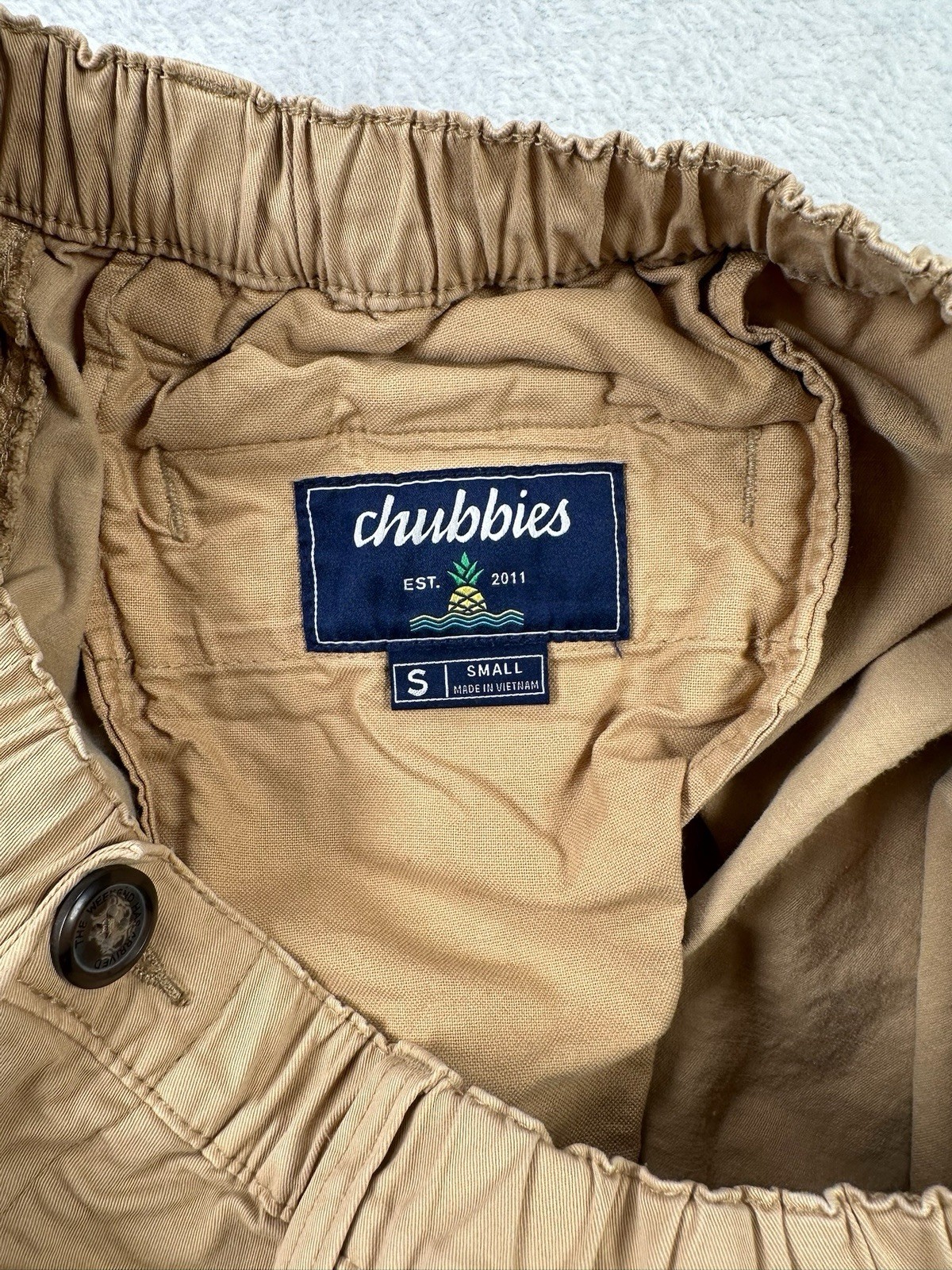 Chubbies Flat Front Chino Shorts Men’s Size Small Beige Casual Preppy