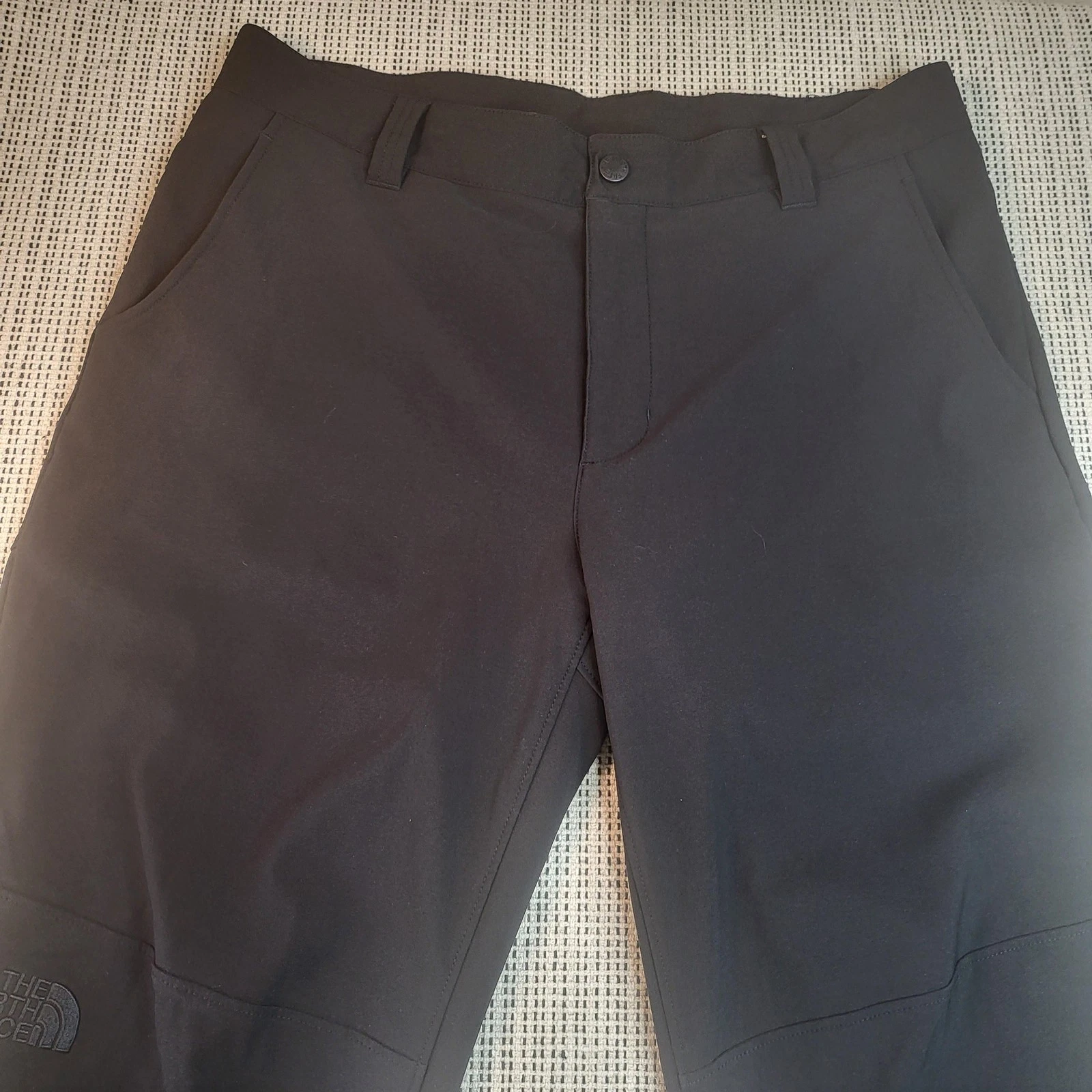 The North Face Pants Mens 34x32 Black Softshell Hiking Outdoor Zip Pocket
Opens in a new window or t
