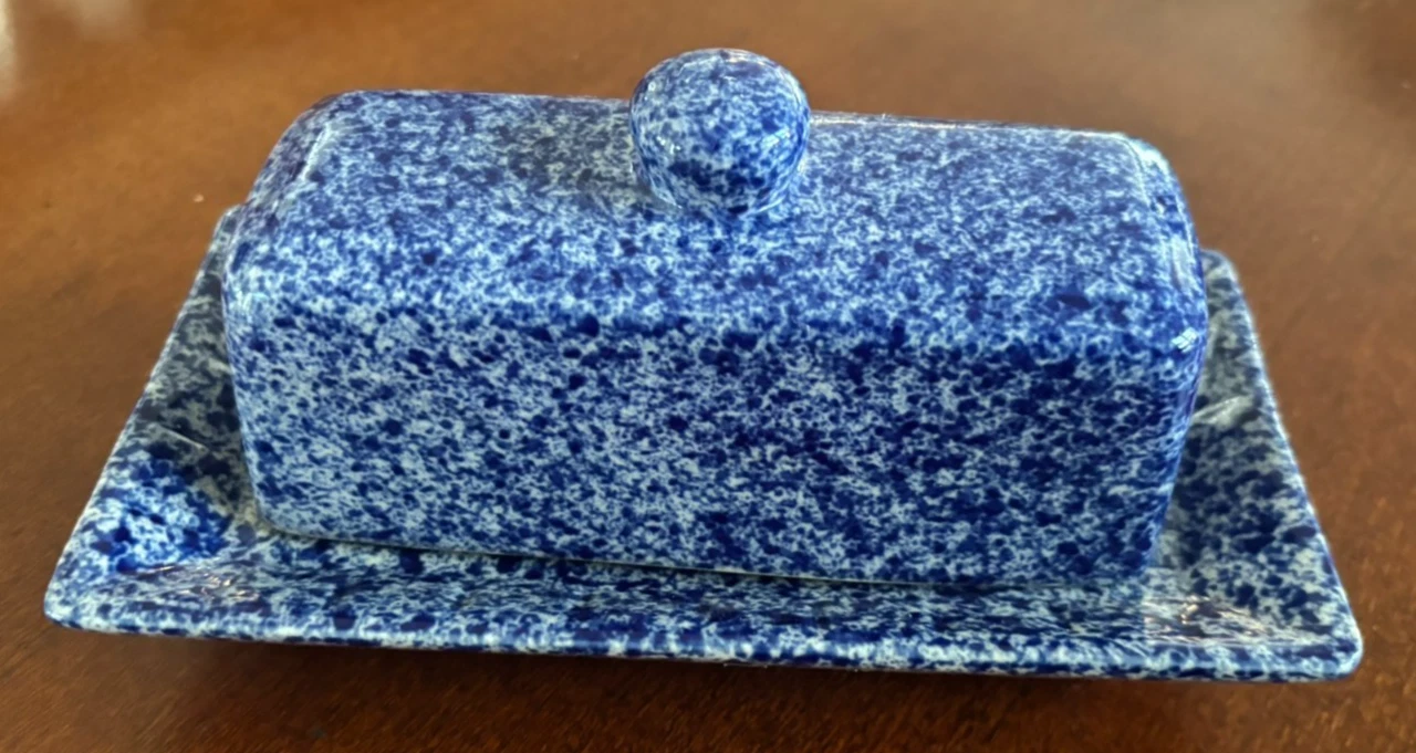 Rowe Pottery Blue Spongeware Butter Dish Covered Stoneware USA ARA Farmhouse