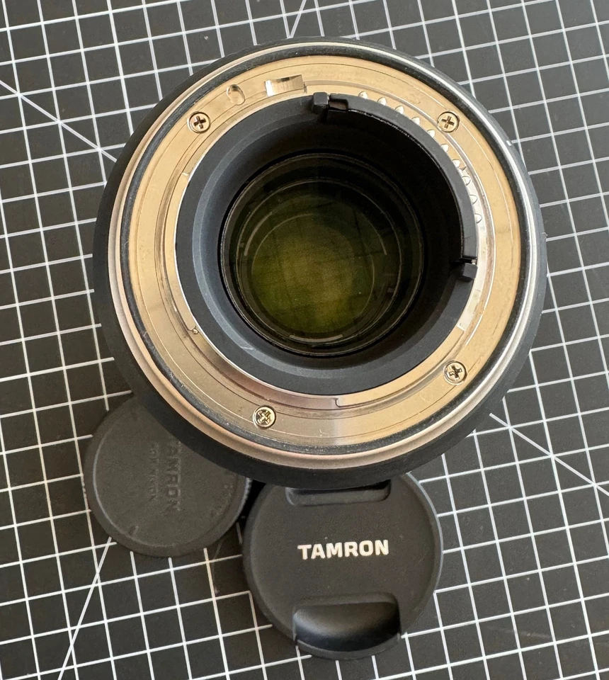 Tamron 70-210mm F/4 Di VC USD Lens for Nikon FX Digital SLR Camera - Image 2 of 4