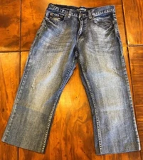 Flypaper Men's Cut Off Medium Denim Blue Jeans Size Actual 32 x 22 Distressed 