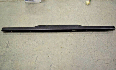 03-12 L322 Mk3 Land Range Rover Lower Gate Upper Trim Finish Panel OEM LR031832