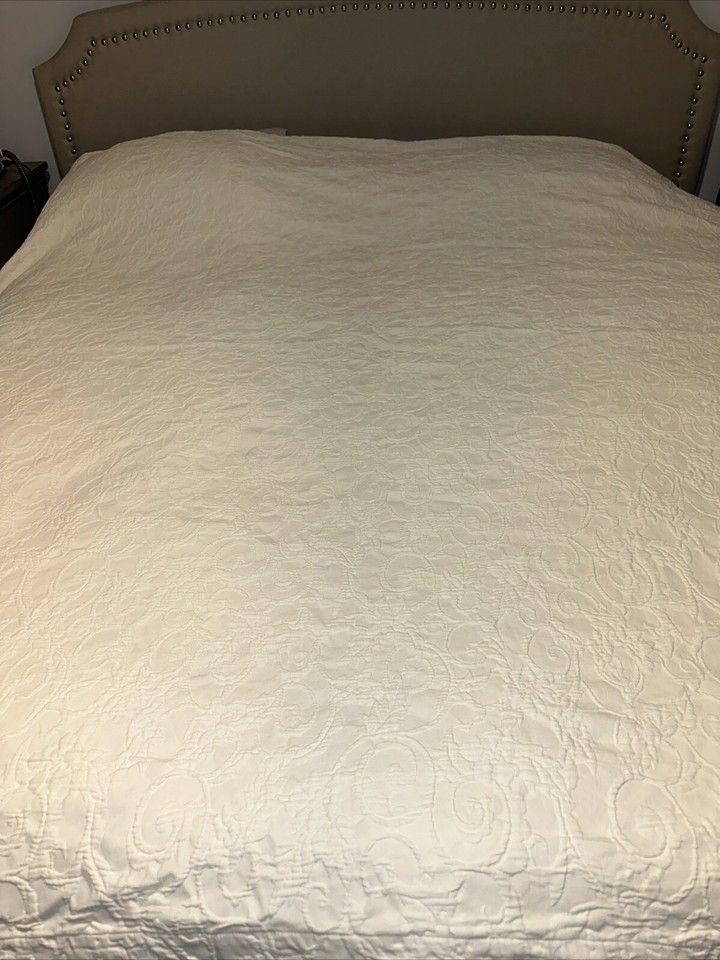 Pottery Barn Matelasse King Size Duvet Cover White Heavy Cotton eBay