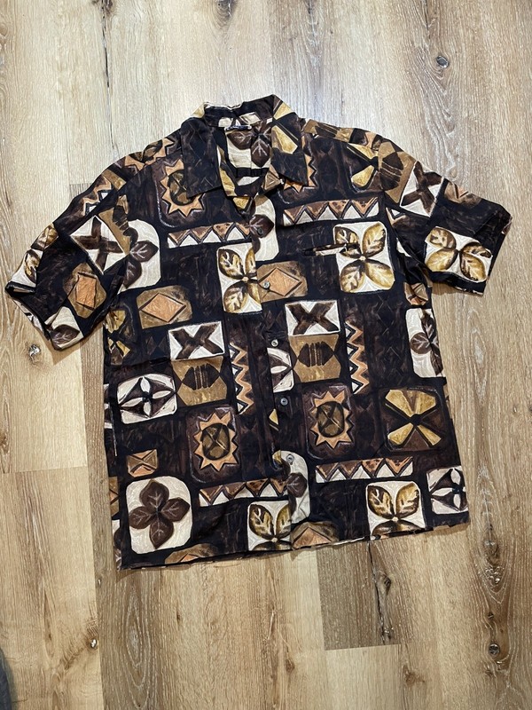 Vintage 60’s Richards Sportswear Hawaiian Tiki short sleeve loop collar shirt L