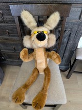 Vintage Wile E Coyote 27" 1993 Warner Bros 24k Plush Large Cartoon RARE VTG