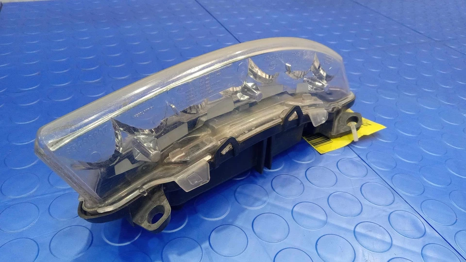 12-13 Mercedes Benz Clase S W220 Lámpara de circulación diurna lado izquierdo del conductor OEM Foto 2 de 4