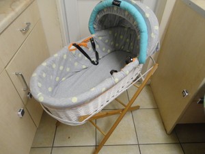 moses basket mobile