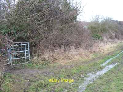 Photo 6x4 Path leaves the bridleway Shipston-on-Stour Just after the last c2010