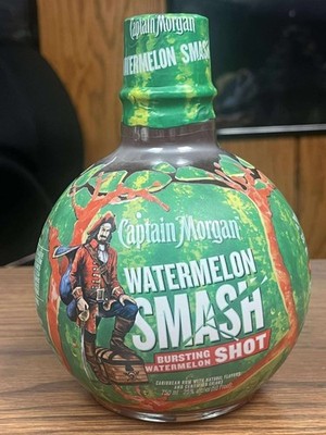2018 CAPTAIN MORGAN RUM 750ML WATERMELON SMASH LIMITED EDITION BOTTLE