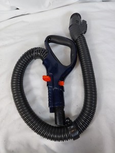 Shark Bodenstaubsauger Ersatzteile Griff + Schlauch funktionstüchtig NZ801UKT 31
