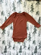 *EUC* Kyte Baby 3-6m Long Sleeve Bodysuit In Rust