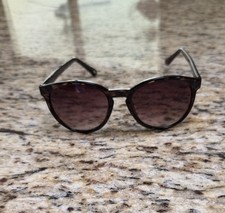 Women s Fossil Classic Round Women s Sunglasses in Tortoiseshell - Brown Lenses